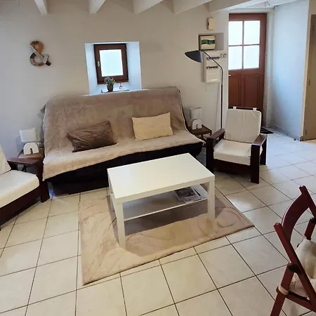 Maison Cosy 3 Etoiles Au Coeur De La Circulade De Bram 2 Chambres *