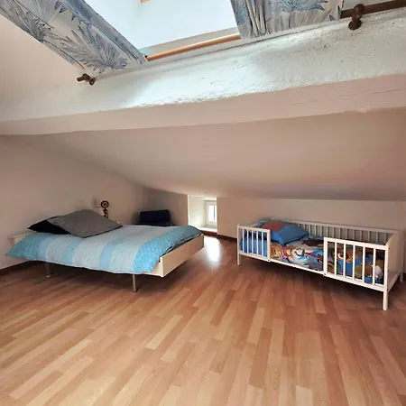 Casa de Férias Maison De Village Cosy, 2 Chambres, Classee 3 Etoiles, 11